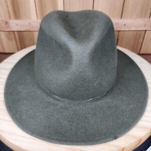 Montecristi Alain Hat Fitted Mens 7 1/8 Green Wide Brim Felt Western No Hat band